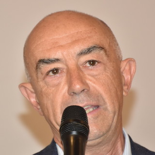 La campagna elettorale a Sanremo si infiamma: Mager "Informazioni false camuffate da sondaggio!"