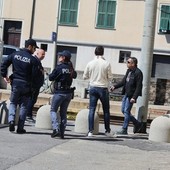 Ceriale, investimento mortale sui binari della ferrovia: morta una donna, traffico dei treni sospeso sulla Savona-Ventimiglia