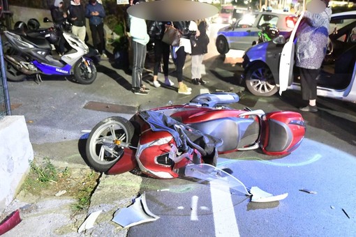 Sanremo: incidente alla Vesca, auto svolta e si scontra con uno scooter, 46enne lievemente ferito (Foto)