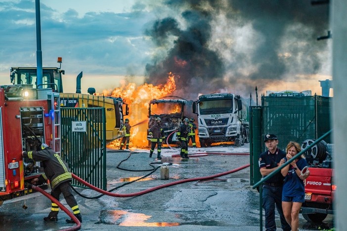 Le immagini dal lungomare di Bussana Le immagini dal lungomare di Bussana