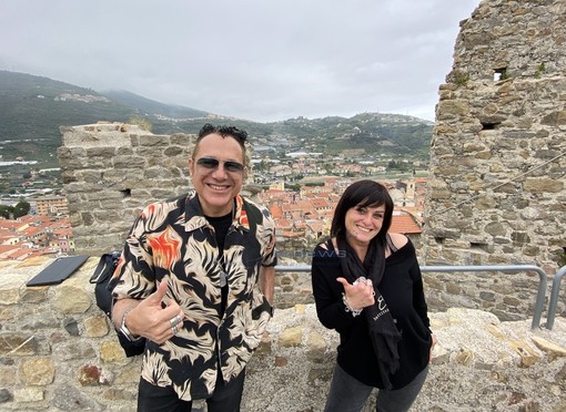 Joe T Vannelli con l'assessore al Turismo, Barbara Dumarte