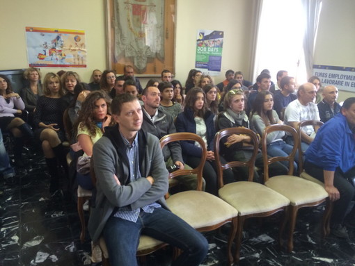 Imperia: 'Job Tour', in tanti ai Centri per l'Impiego per cercare un posto di lavoro in Germania