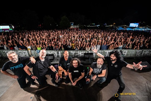 Concerto tributo ai Queen con i 'Killer Queen' a Pian di Nave di Sanremo Concerto tributo ai Queen con i 'Killer Queen' a Pian di Nave di Sanremo