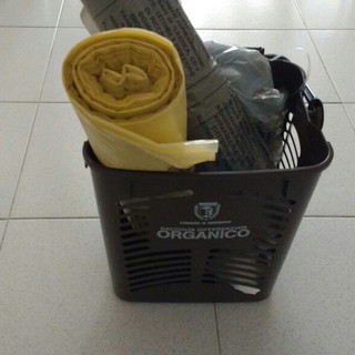 Sanremo: differenziata 'porta a porta', mail del nostro lettore Marian Mocanu e risposta di Amaie Energia Sanremo: differenziata 'porta a porta', mail del nostro lettore Marian Mocanu e risposta di Amaie Energia