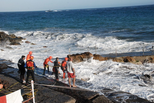 Sanremo: arrivati i genitori del 26enne Vit Kopriva, oggi l'ultimo viaggio verso casa