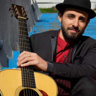 Il Circolo Ligustico assegna il suo riconoscimento annuale alla ‘Ligusticità’: premio Laurano 2020 al bluesman Lorenzo Piccone