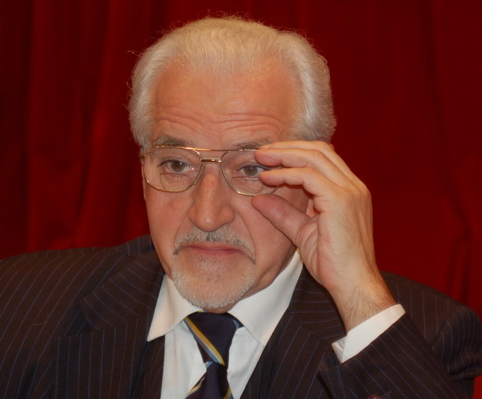 Il professor Aldo Mola ospite del Martedì Letterari del Casinò di Sanremo Il professor Aldo Mola ospite del Martedì Letterari del Casinò di Sanremo