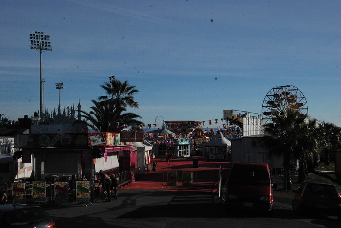 Sanremo: dal 15 novembre divieto di sosta in zona Pian di Poma per il 'Luna Park' Sanremo: dal 15 novembre divieto di sosta in zona Pian di Poma per il 'Luna Park'