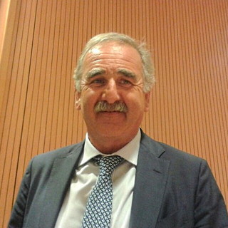 Luigi De Vincenzi pronto a portare a Roma la voce del Ponente: "Priorità infrastruttue e turismo" Luigi De Vincenzi pronto a portare a Roma la voce del Ponente: "Priorità infrastruttue e turismo"