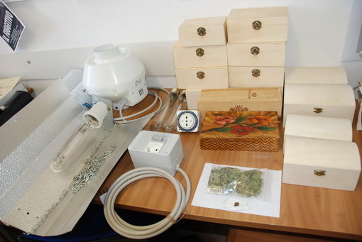 Il materiale sequestrato Il materiale sequestrato