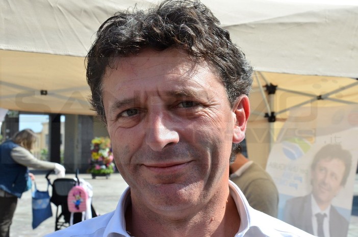 Bordighera: domani sera nella città alta un ‘aperitivo sostenibile’ con ‘Rete a Sinistra’ per Pastorino Presidente Bordighera: domani sera nella città alta un ‘aperitivo sostenibile’ con ‘Rete a Sinistra’ per Pastorino Presidente