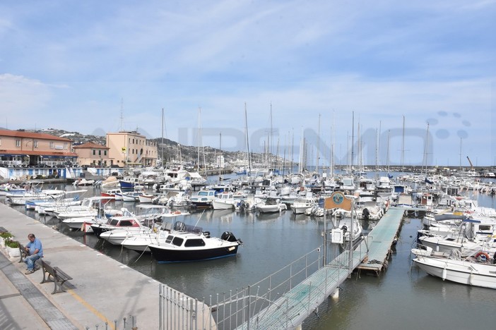 Sanremo: approvata dalla Giunta comunale la delibera per il rinnovo delle concessioni demaniali alle società dilettantistiche Sanremo: approvata dalla Giunta comunale la delibera per il rinnovo delle concessioni demaniali alle società dilettantistiche