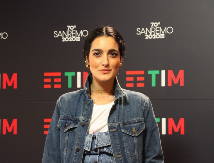 Levante a Sanremo: "La lotta uomo-donna fa schifo: voglio opportunità per tutti" Levante a Sanremo: "La lotta uomo-donna fa schifo: voglio opportunità per tutti"