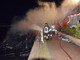 Incendio di uno yacht alla Marina di Loano: tre persone disperse ed una salvata (Foto e Video)