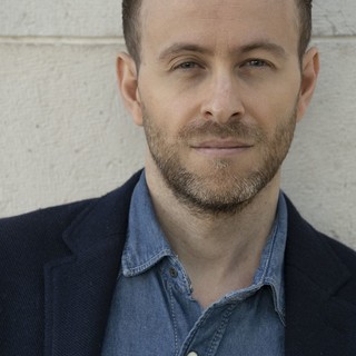Lo scrittore sanremese Luca Ammirati presenta "Tutti i colori tranne uno" a Dolceacqua (Foto)
