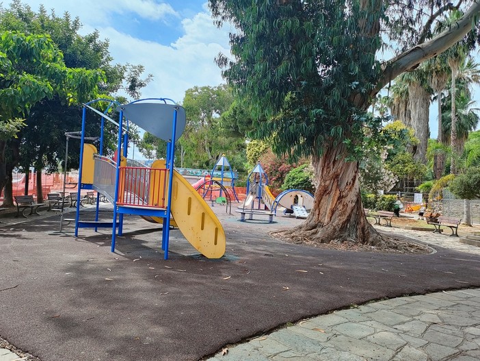 Sanremo, gabbiani aggressivi ai giardini del Sud-Est: “Serve un intervento prima che qualcuno si faccia male” Sanremo, gabbiani aggressivi ai giardini del Sud-Est: “Serve un intervento prima che qualcuno si faccia male”