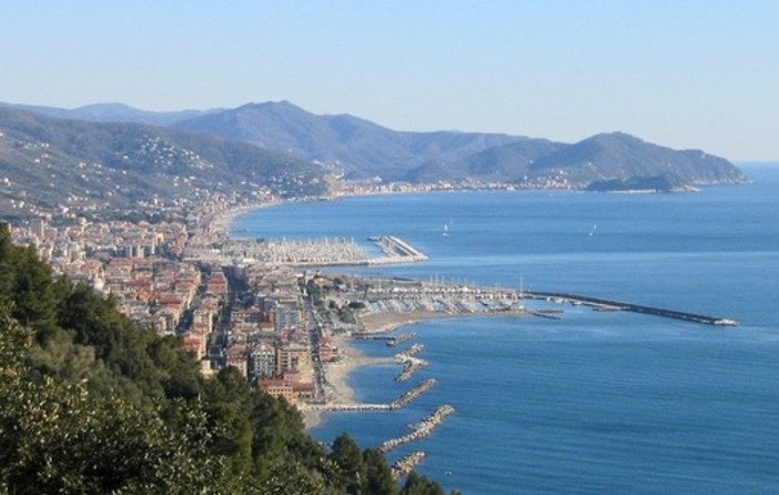 Liguria: crescono le recensioni online sui datori di lavoro Liguria: crescono le recensioni online sui datori di lavoro