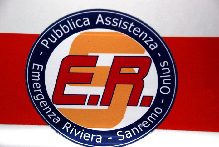 Sanremo: cade con lo scooter in via Franco Alfano, 40enne lievemente ferito