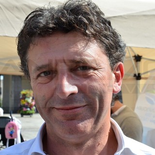 Pastorino (PD) "Tariffe acqua nell'imperiese, conguagli allucinanti mettono in ginocchio cittadini e imprese ma il governo tace" Pastorino (PD) "Tariffe acqua nell'imperiese, conguagli allucinanti mettono in ginocchio cittadini e imprese ma il governo tace"