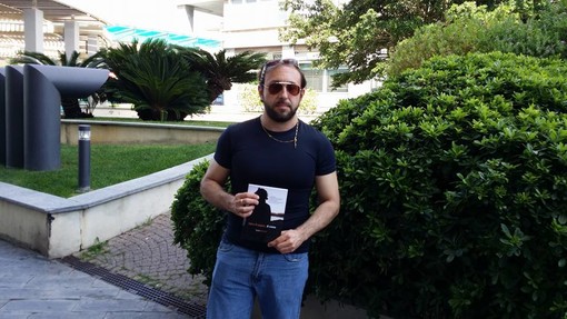 Sanremo, lo scrittore imperiese Luca Barozzi domani presenta “Oltre il sogno… il vento” (Video)