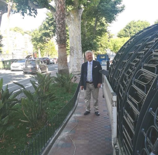 Il sopralluogo del sindaco nella zone dei lavori Il sopralluogo del sindaco nella zone dei lavori