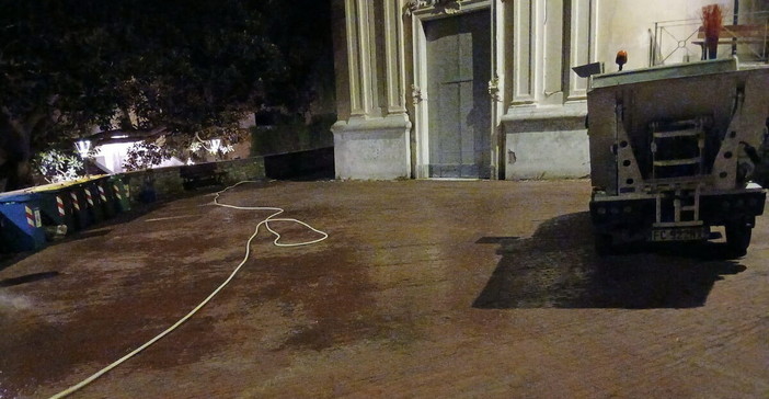 Sanremo, dal 1° settembre riprendono le rimozioni dei veicoli in sosta per il lavaggio delle strade Sanremo, dal 1° settembre riprendono le rimozioni dei veicoli in sosta per il lavaggio delle strade