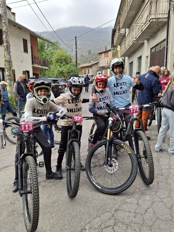 Talento e passione dall'estremo Ponente ligure, ottimi risultati per Lenti e Bollenti alla Niki’s Cup a Mont Alpet (Foto) Talento e passione dall'estremo Ponente ligure, ottimi risultati per Lenti e Bollenti alla Niki’s Cup a Mont Alpet (Foto)