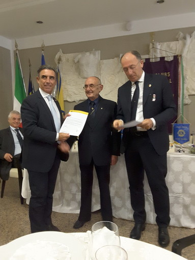 Diano Marina: il Lions Club Diano Marina ha incontrato il Governatore del Distretto 108Ia3 Ildebrando Gambarelli