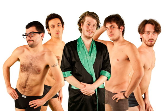 Imperia: venerdì prossimo alla 'Talpa e l'Orologio' il concerto della band 'Lo stato sociale'