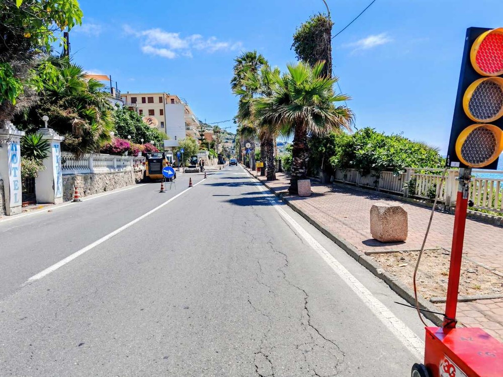 Sanremo, modifiche alla viabilità in corso Mazzini per cedimenti dell’asfalto: corsie traslate a monte fino al 30 giugno Sanremo, modifiche alla viabilità in corso Mazzini per cedimenti dell’asfalto: corsie traslate a monte fino al 30 giugno