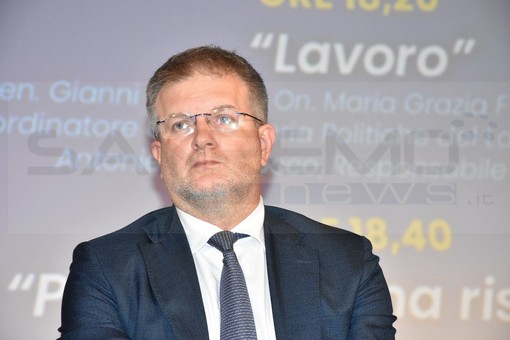 Fidanza (FdI- Ecr): agricoltori europei bersaglio preferito dei Talebani green del gabinetto Timmermans Fidanza (FdI- Ecr): agricoltori europei bersaglio preferito dei Talebani green del gabinetto Timmermans