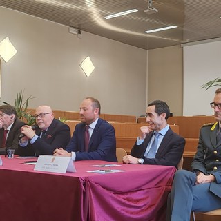 Ventimiglia, il prefetto di Imperia Romeo: "Bevande analcoliche ed entrata in discoteca gratis per il 'guidatore designato'"
