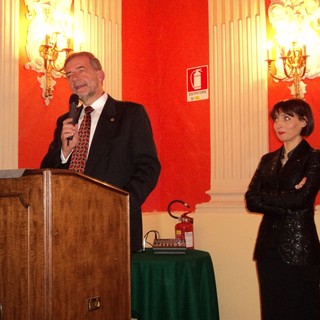 'Il romanzo dei Windsor', il giornalista Antonio Caprarica ospite del Lions Club Sanremo Matutia, racconta il gossip della casa reale britannica