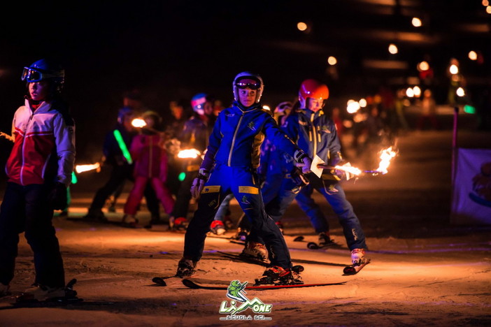 Limone Piemonte: rinviato a sabato prossimo il “Light, music and fire”, il grande spettacolo di luci e colori organizzato sulle piste del Maneggio Limone Piemonte: rinviato a sabato prossimo il “Light, music and fire”, il grande spettacolo di luci e colori organizzato sulle piste del Maneggio