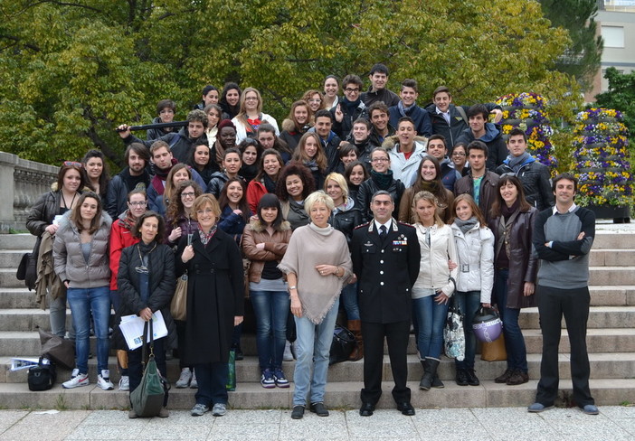 Sanremo: studenti del Liceo 'Mazzini' di Spezia e del 'Cassini' di Sanremo all'Istituto di Diritto Umanitario Sanremo: studenti del Liceo 'Mazzini' di Spezia e del 'Cassini' di Sanremo all'Istituto di Diritto Umanitario