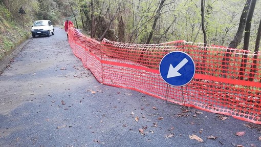 Aurigo: chiusa la strada comunale Poggialto-Conio, da domani partono i lavori di ripristino (Foto)