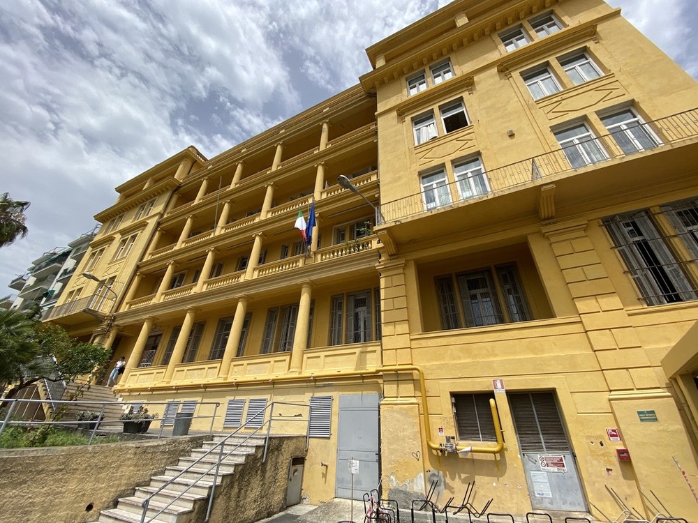 Liceo Cassini, FdI: "Basta strumentalizzazioni politiche sulla pelle dei ragazzi, la scuola sia luogo di studio" Liceo Cassini, FdI: "Basta strumentalizzazioni politiche sulla pelle dei ragazzi, la scuola sia luogo di studio"