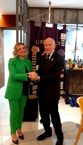 Rosita Aiello nuova socia del Lions club Bordighera otto luoghi (Foto)