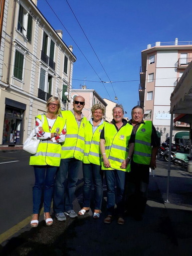 Bordighera: sabato scorso due tradizionali 'service' per il Lions Club Capo Nero Host (Foto)