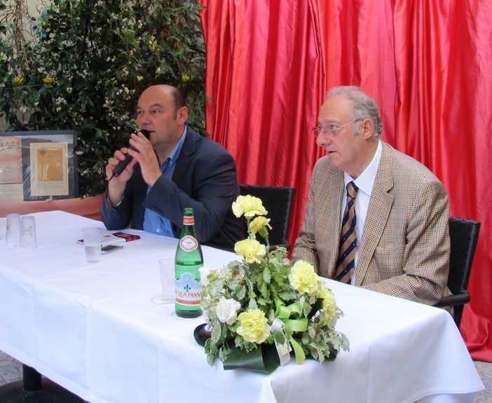 Sanremo: inaugurata ieri la mostra 'Liguria a tavola attraverso i suoi Menù': resterà aperta al pubblico fino al 30 giugno all’hotel de Paris Sanremo: inaugurata ieri la mostra 'Liguria a tavola attraverso i suoi Menù': resterà aperta al pubblico fino al 30 giugno all’hotel de Paris