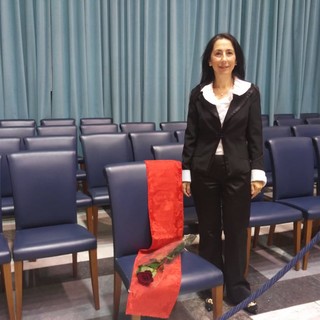 Imperia: una sedia speciale contro la violenza sulle donne, l'iniziativa di Laura Marabello in Consiglio Comunale Imperia: una sedia speciale contro la violenza sulle donne, l'iniziativa di Laura Marabello in Consiglio Comunale