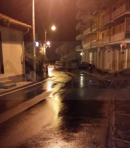 Sanremo: dalle 15 scatta l'allerta meteo, il Comune decide di sospendere i lavaggi strade e le rimozioni