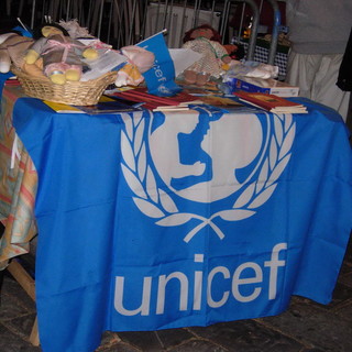 Vallecrosia: sabato un gazebo per sostenere 'Un'orchidea per la vita' dell'Unicef