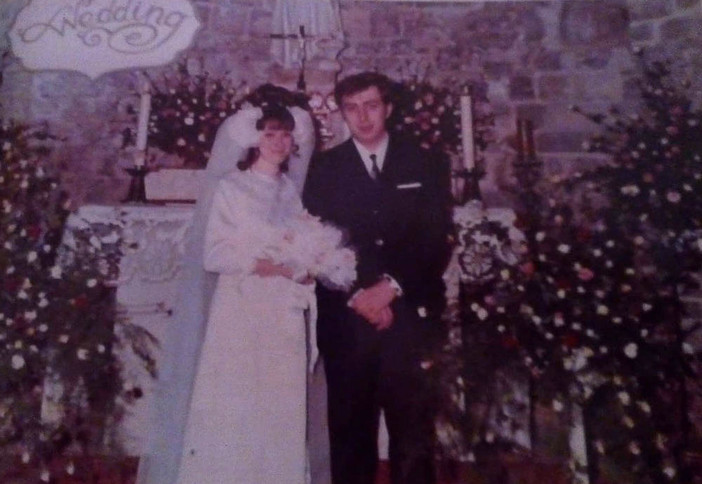 Nozze d'oro a Bordighera: Lory Lega e Mario Gastoni festeggiano 50 anni di vita insieme