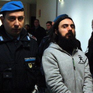 Processo a Luca Delfino a Genova: iniziata la camera di consiglio, oggi rischia 25 anni di carcere