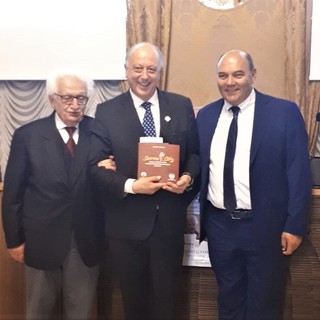 Bruno Gambarotta, il sindaco di Lucca Alessandro Tambellini e Claudio Porchia