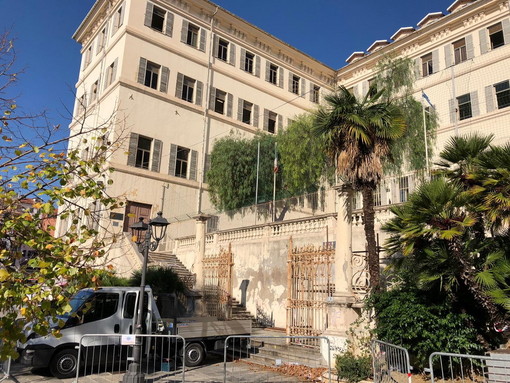 L'Istituto 'Colombo' di Sanremo è la miglior scuola superiore della provincia ad indirizzo tecnico L'Istituto 'Colombo' di Sanremo è la miglior scuola superiore della provincia ad indirizzo tecnico