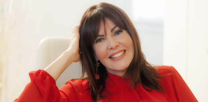 “L'agave della regina Vittoria”, Laura Calosso presenta il suo nuovo romanzo a Bordighera (Foto) “L'agave della regina Vittoria”, Laura Calosso presenta il suo nuovo romanzo a Bordighera (Foto)