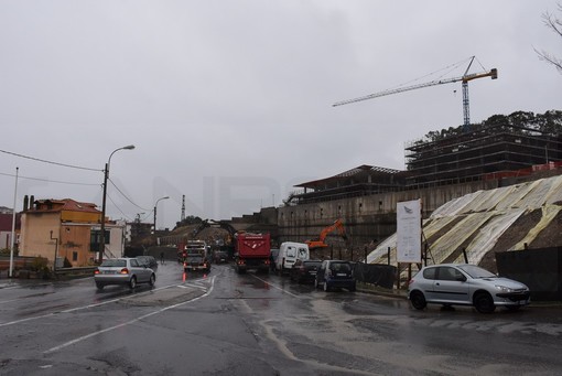 Sanremo: previsioni turistiche per il centro commerciale 'The Mall', interrogazione di Simone Baggioli Sanremo: previsioni turistiche per il centro commerciale 'The Mall', interrogazione di Simone Baggioli