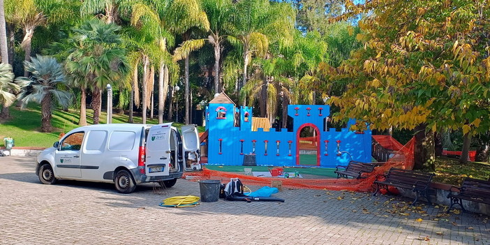 Sanremo: restaurato il parco di Villa del Sole, un lettore "Ora spetta a noi mantenerlo così" (Foto) Sanremo: restaurato il parco di Villa del Sole, un lettore "Ora spetta a noi mantenerlo così" (Foto)